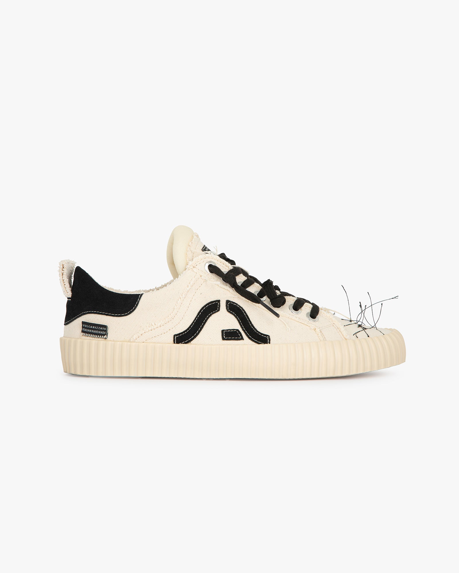Wavy Olona White NABA