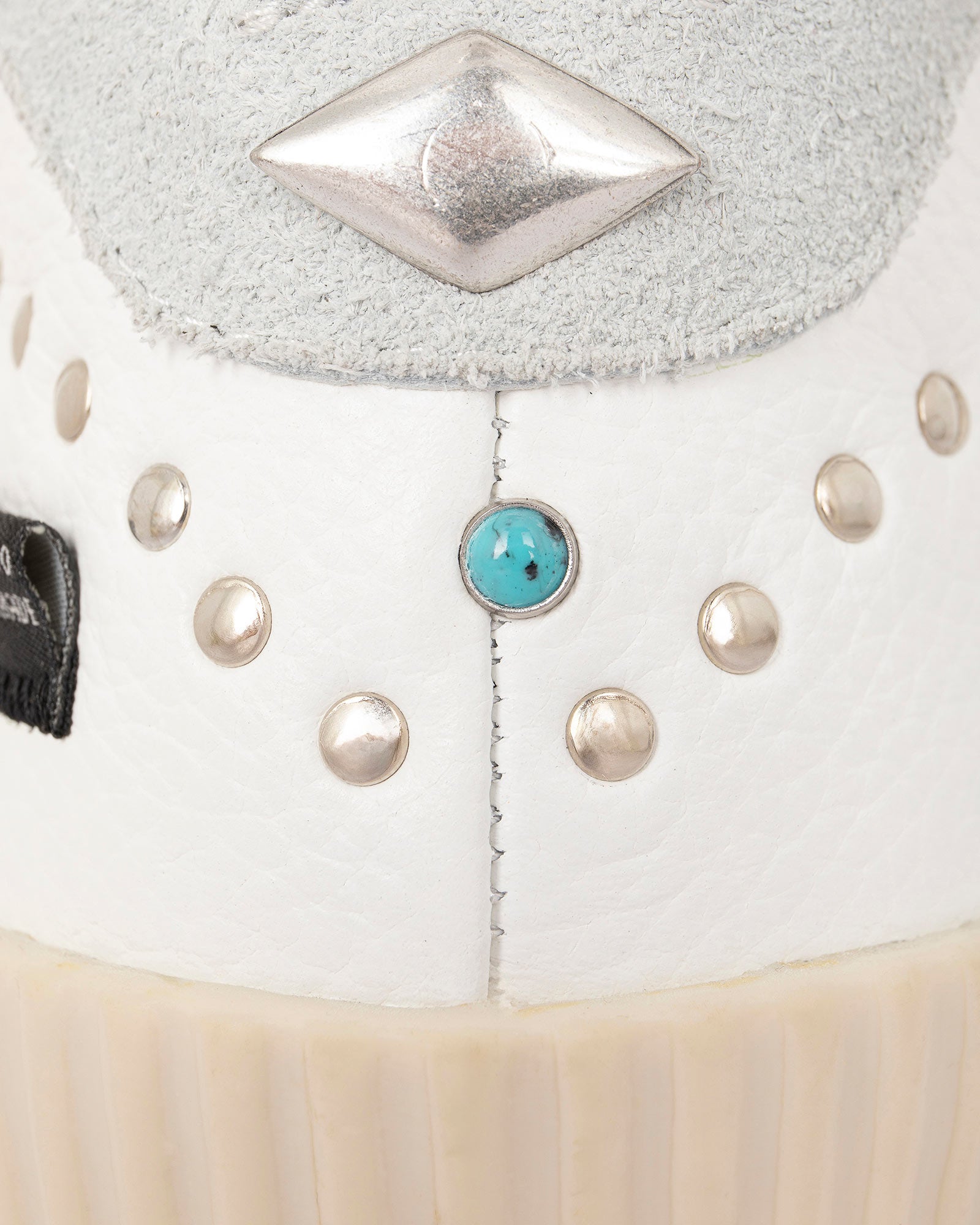 Wavy Leather White Rodeo