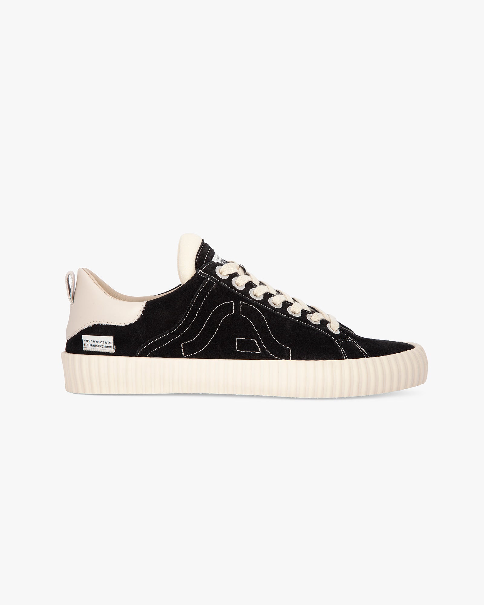 Wavy Suede Black