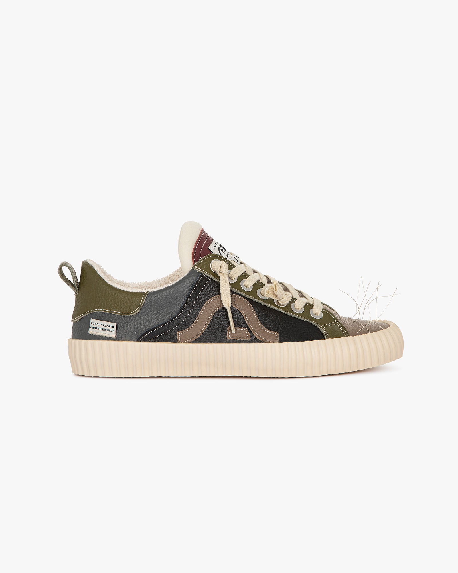 Wavy Leather Multicolor Embroidery