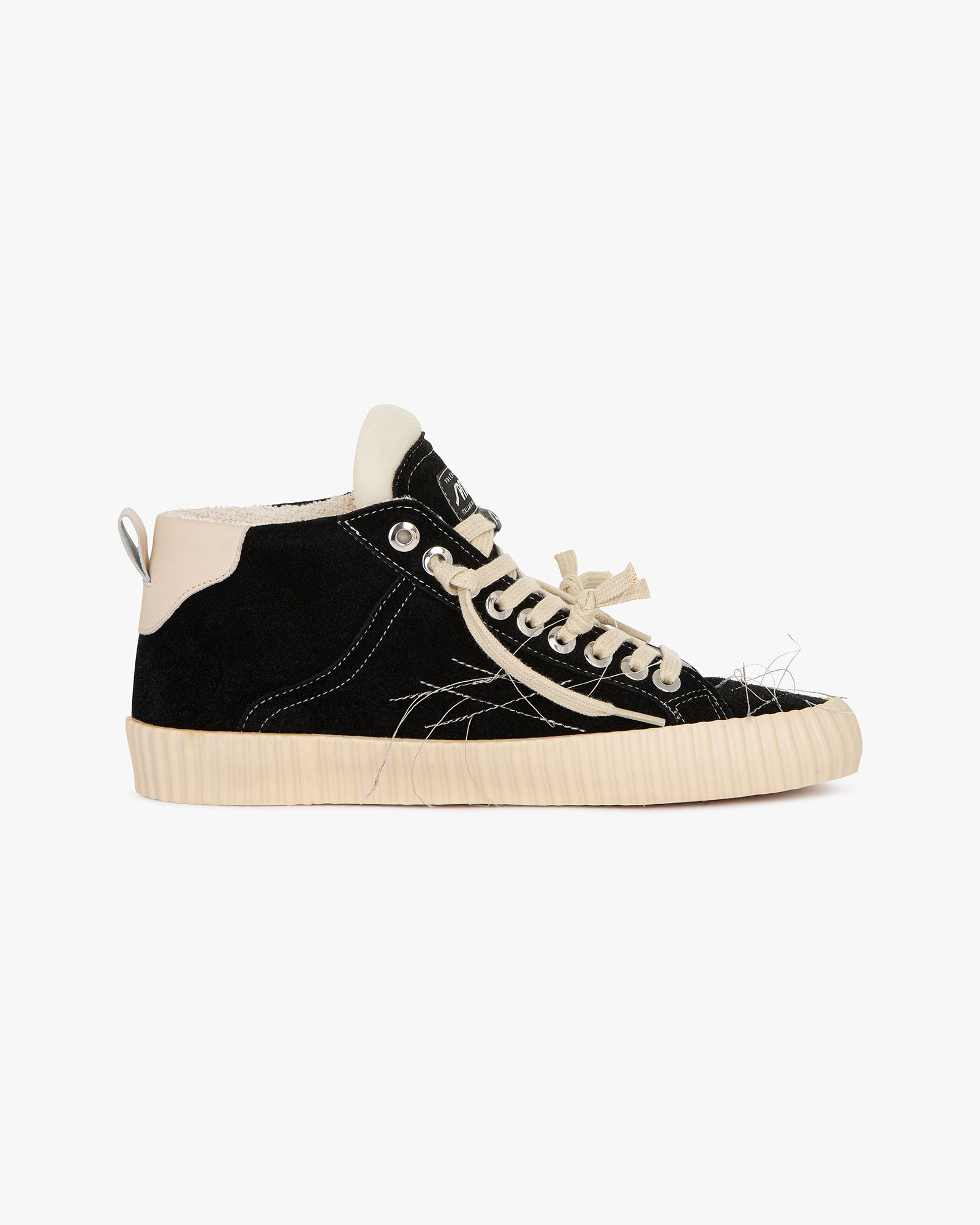 Wavy Suede Black High Top Embroidery