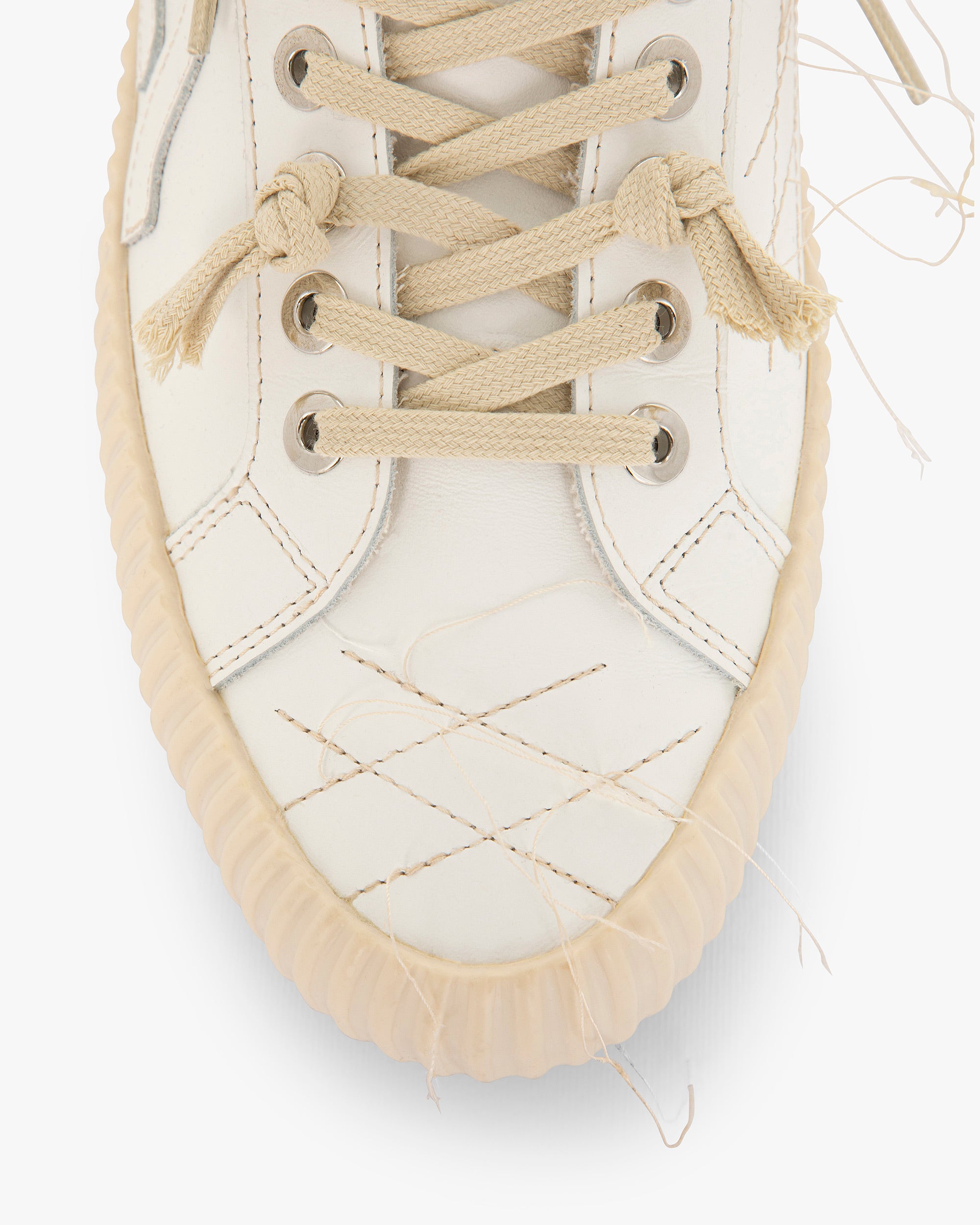 Wavy Leather White Embroidery