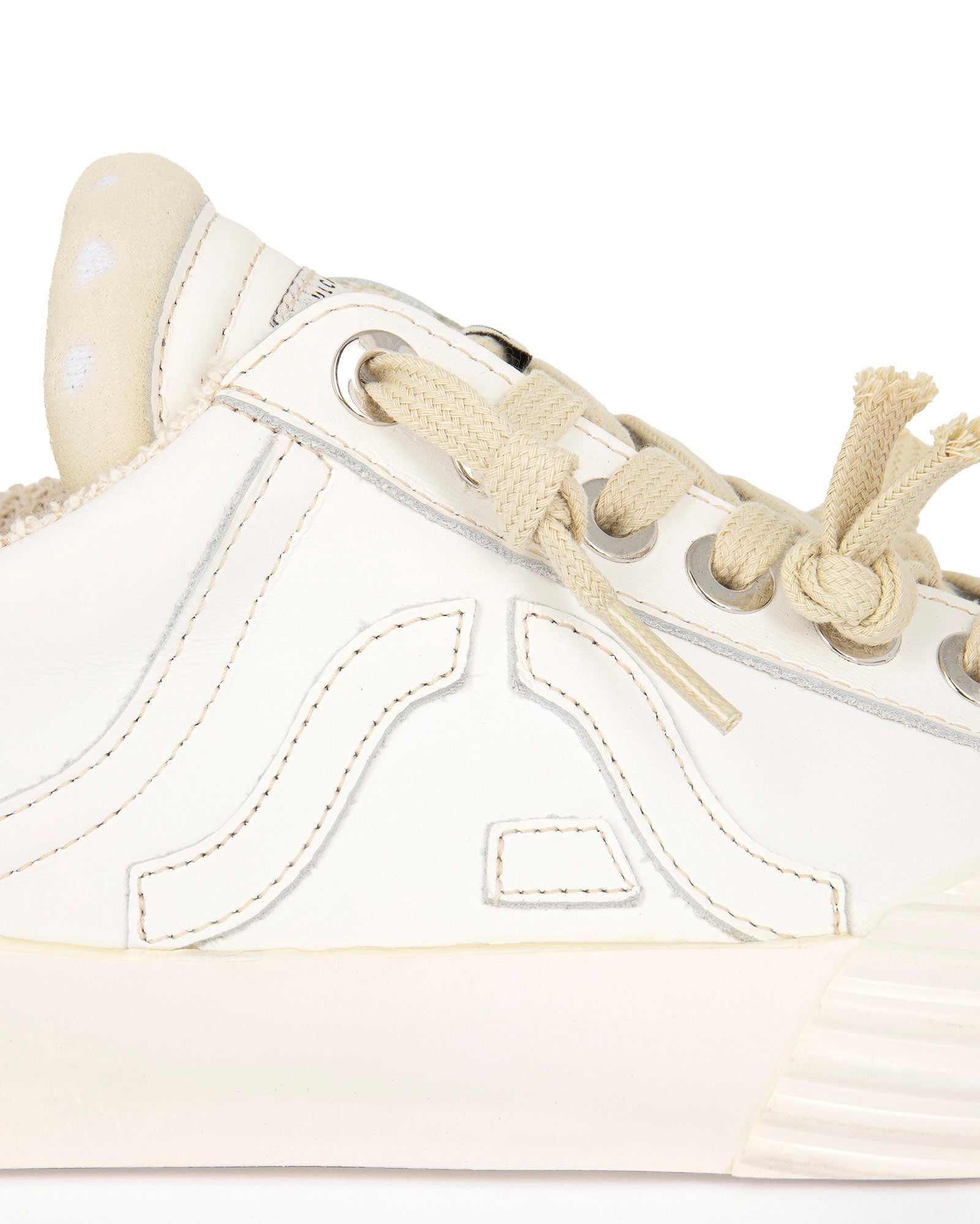 Wavy Shell Leather White