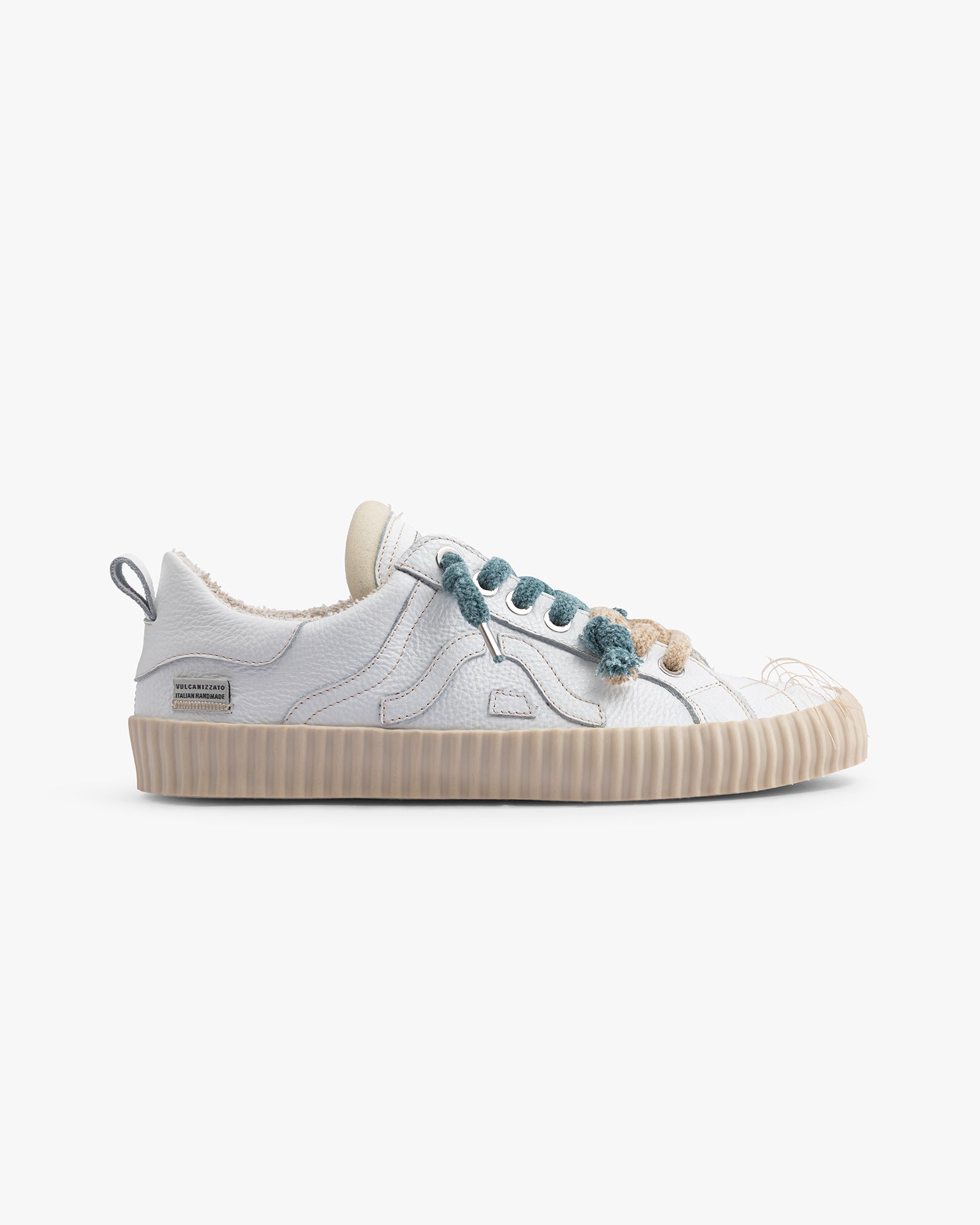 Wavy Leather White Embroidery 2C