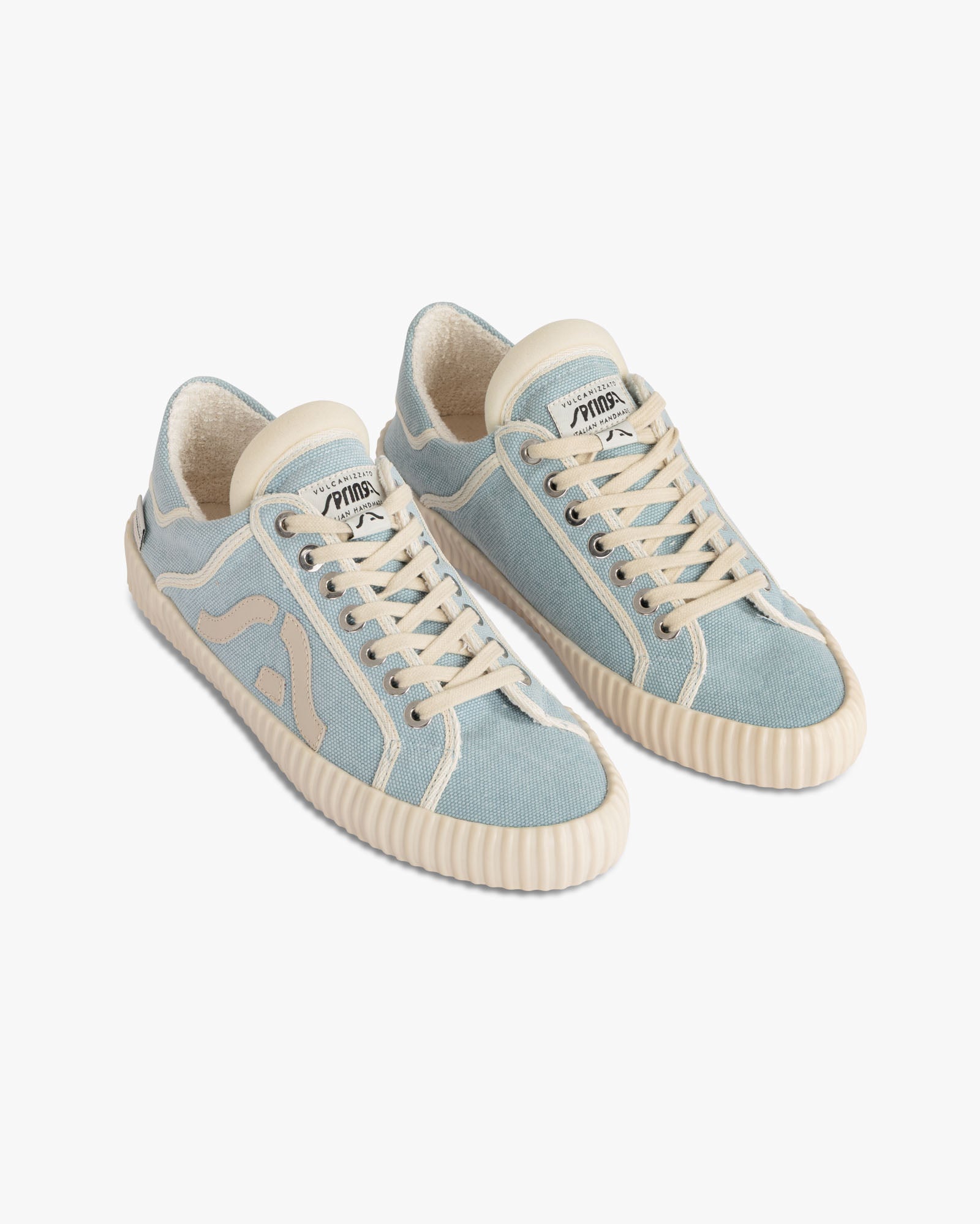 Wavy Olona Light Blue Edge