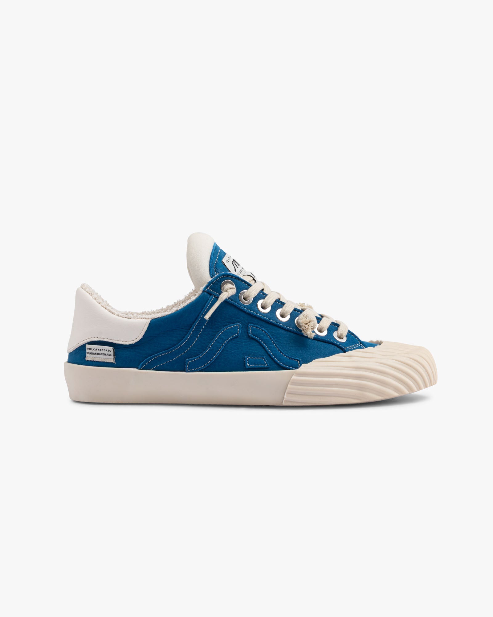 Wavy Shell Leather Cobalt Embroidery