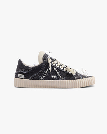 Wavy Olona Black Embroidery Studs