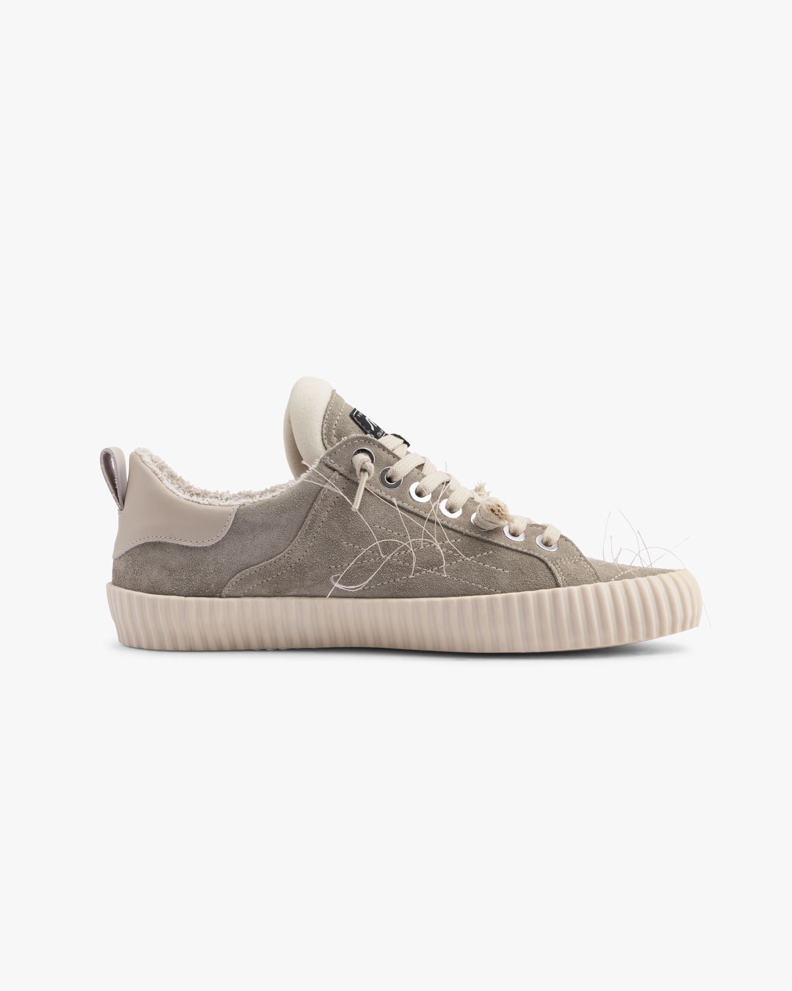 Wavy Suede Sand Embroidery