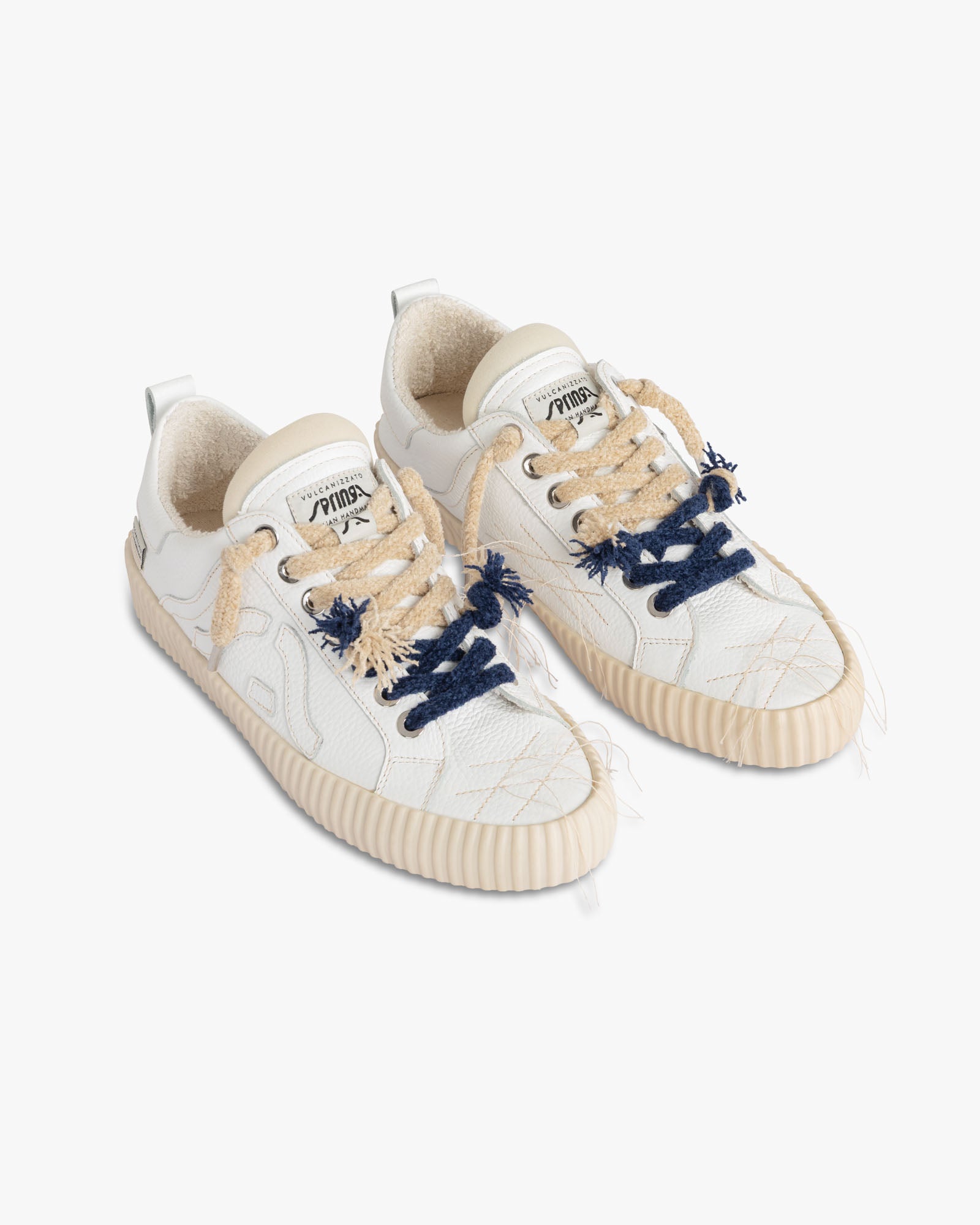 Wavy Leather White Embroidery 2B