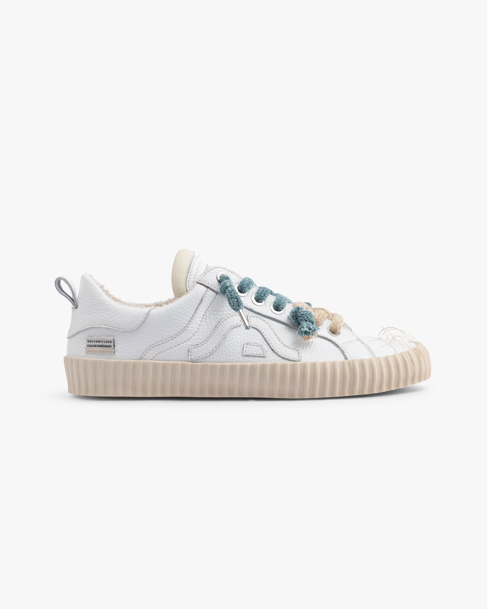 Wavy Leather White Embroidery 2C