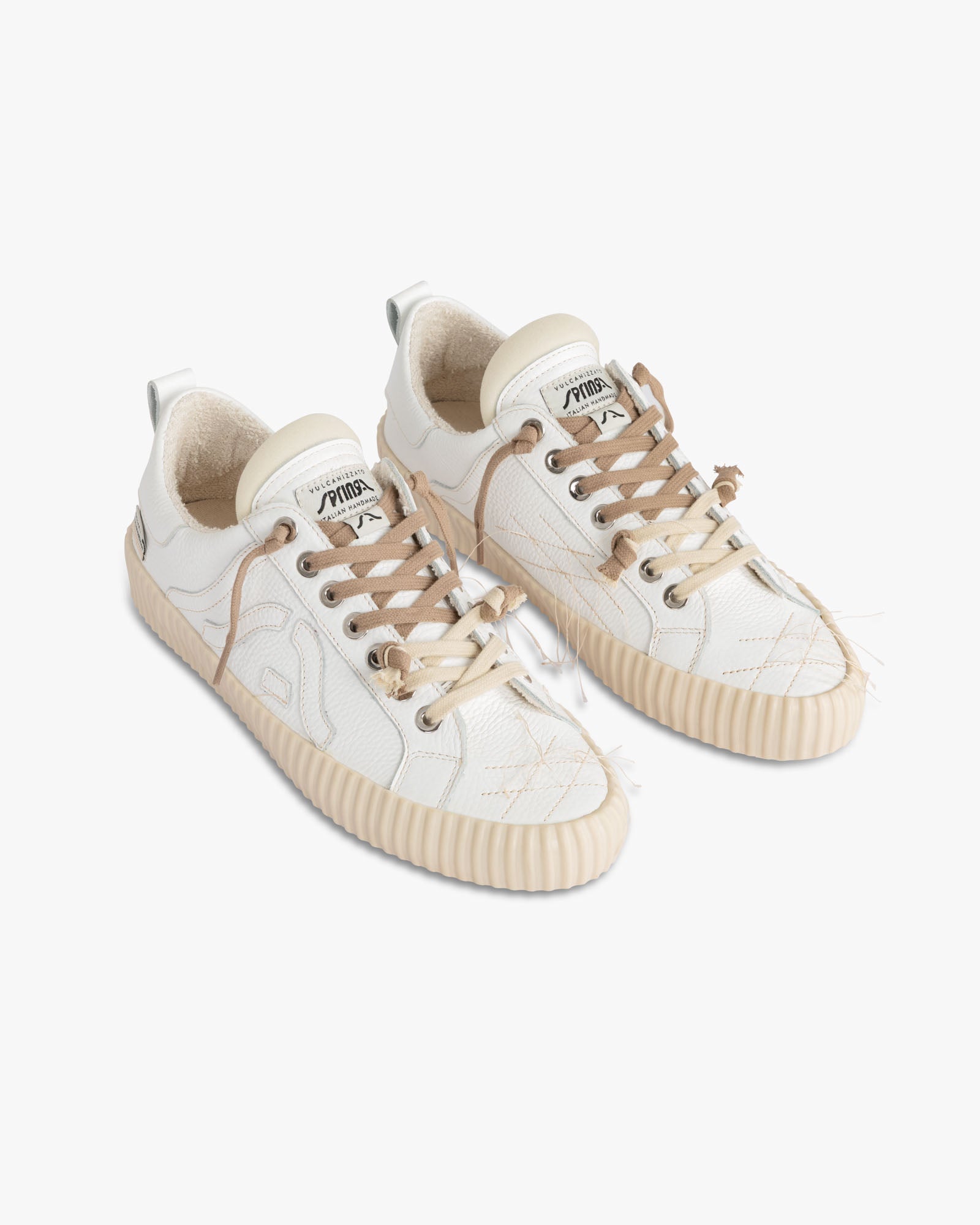 Wavy Leather White Embroidery 2N