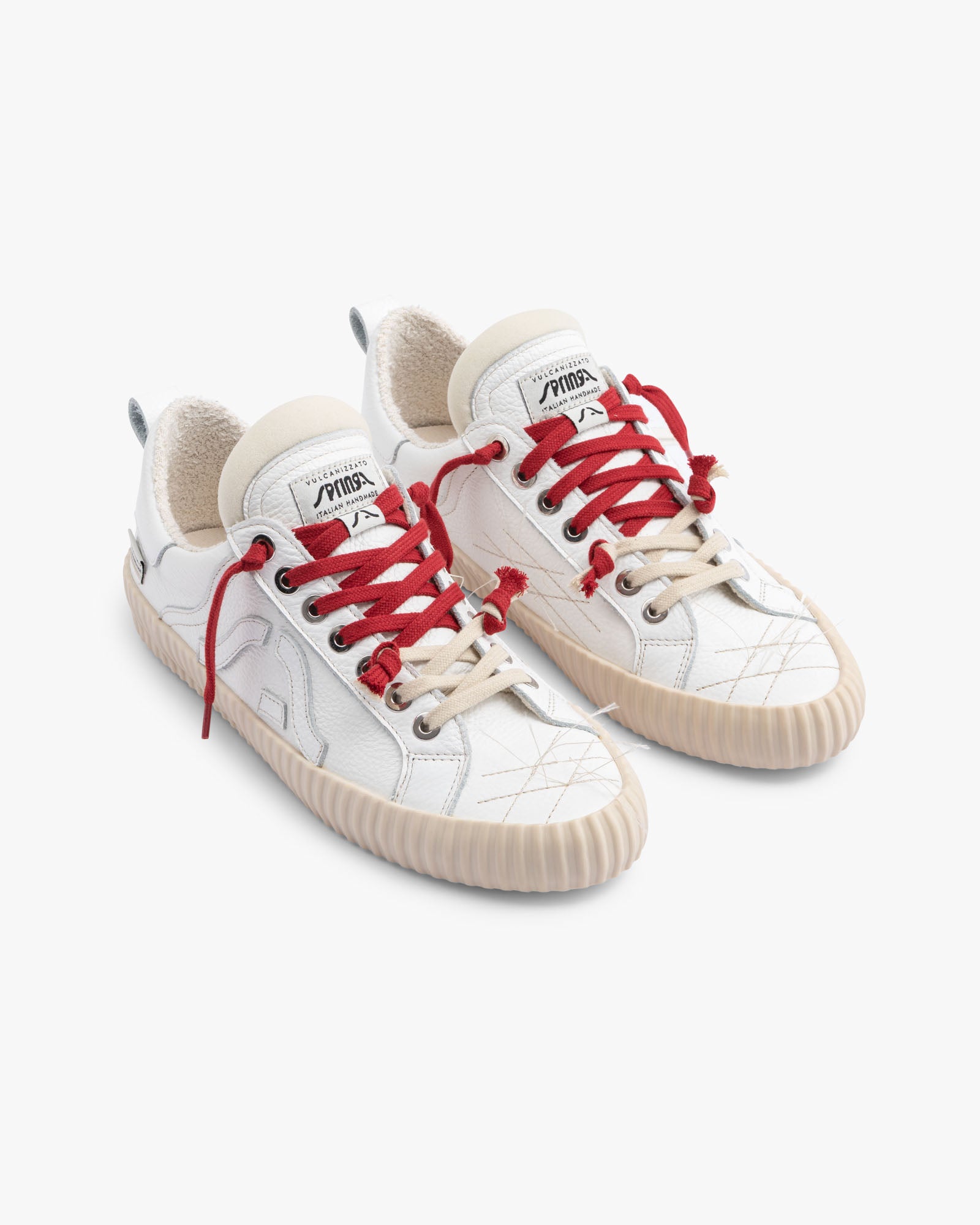 Wavy Leather White Embroidery 2R
