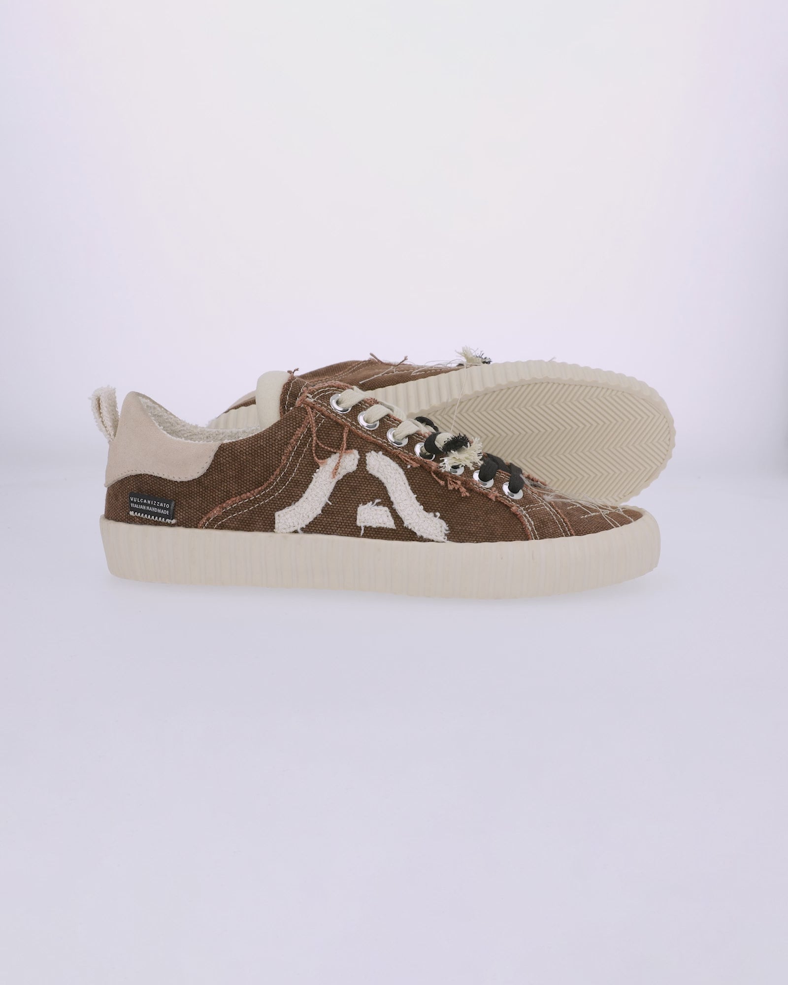Wavy Olona Brown